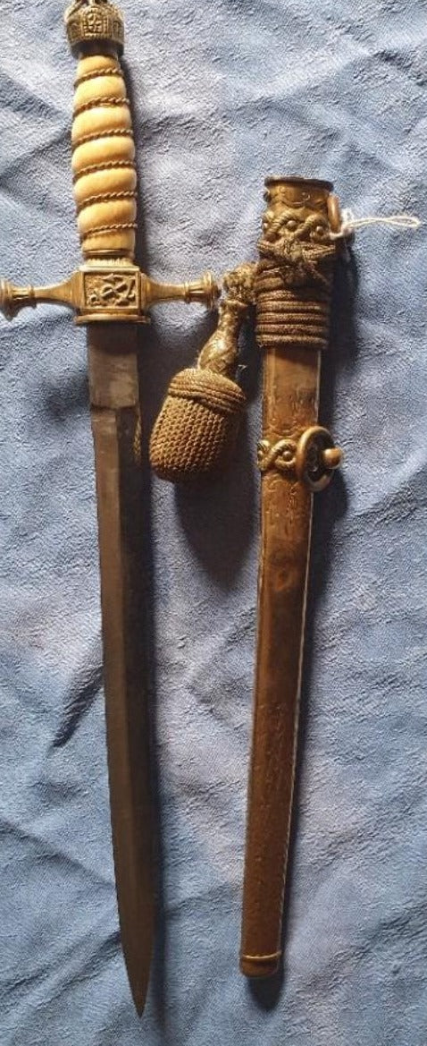 Daga de la marina alemana de la Primera Guerra Mundial con mango de marfil original garantizado