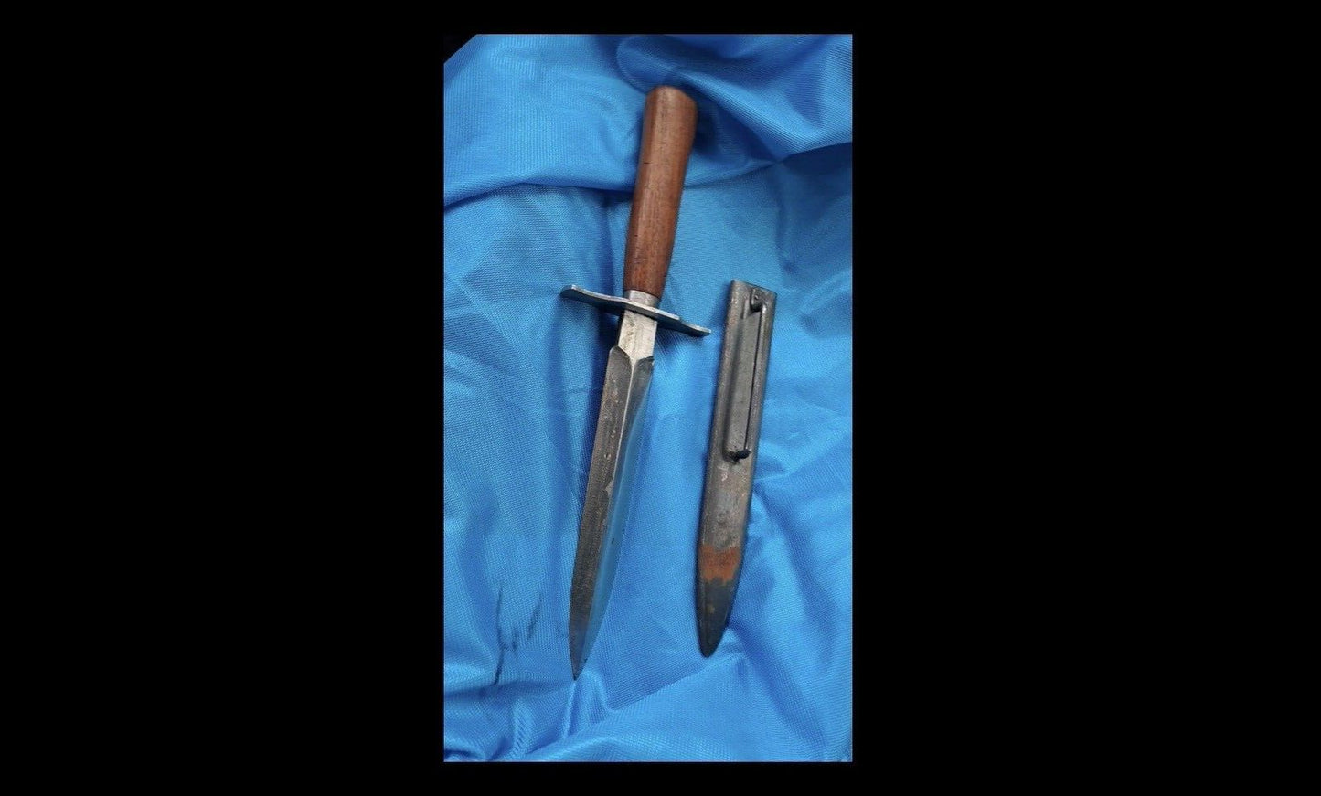 French Trench Knife with markings on the sheet