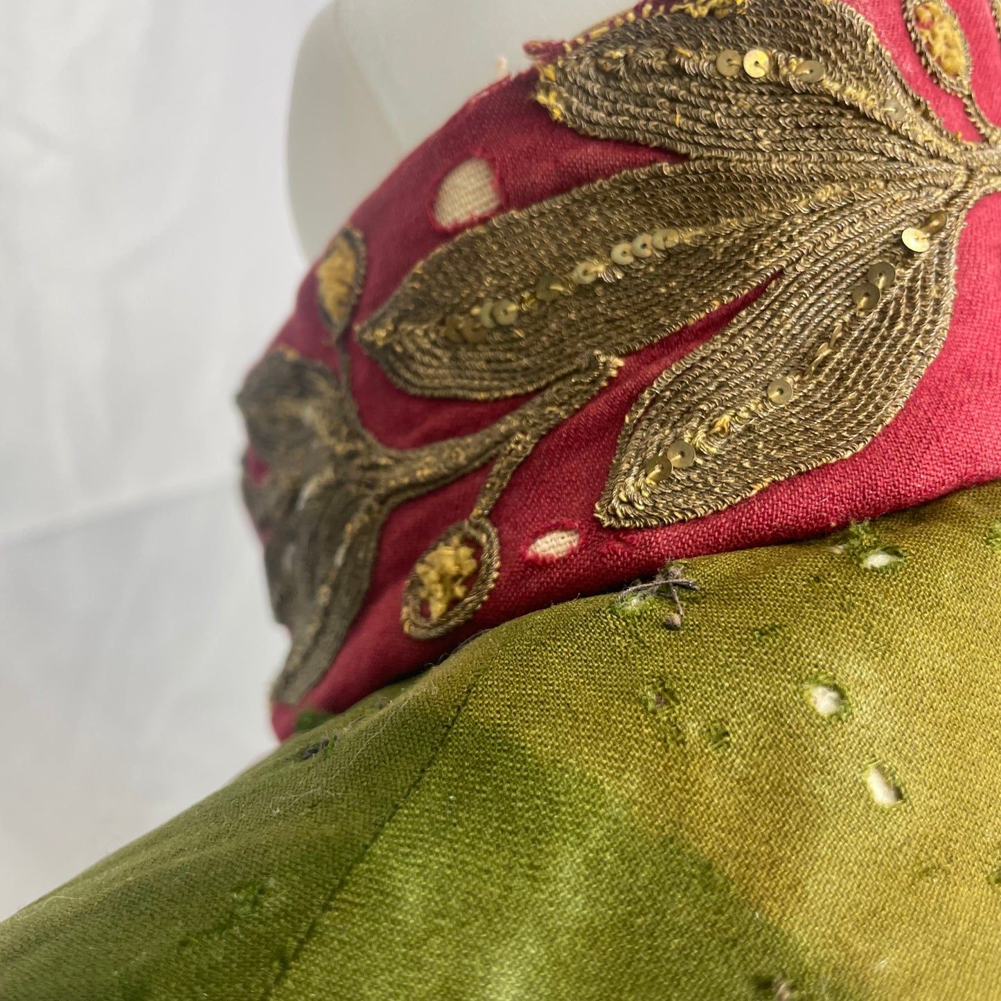 Colonial theater uniform small size