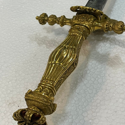 Magnifico espadin de casa real época isabel II