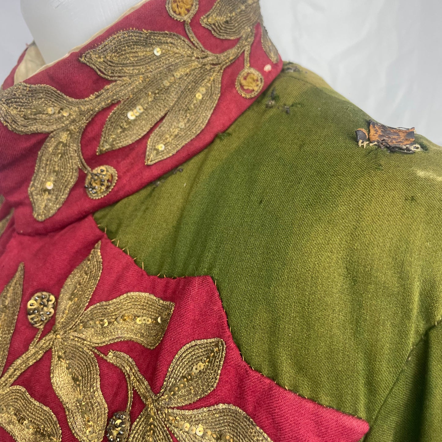 Colonial theater uniform small size