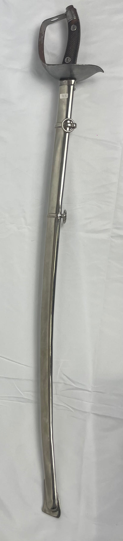 Espada modelo Roberts con escudo Empuñadura