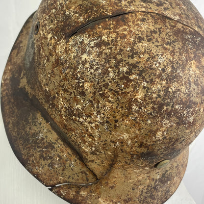 camouflage battle helmet m42