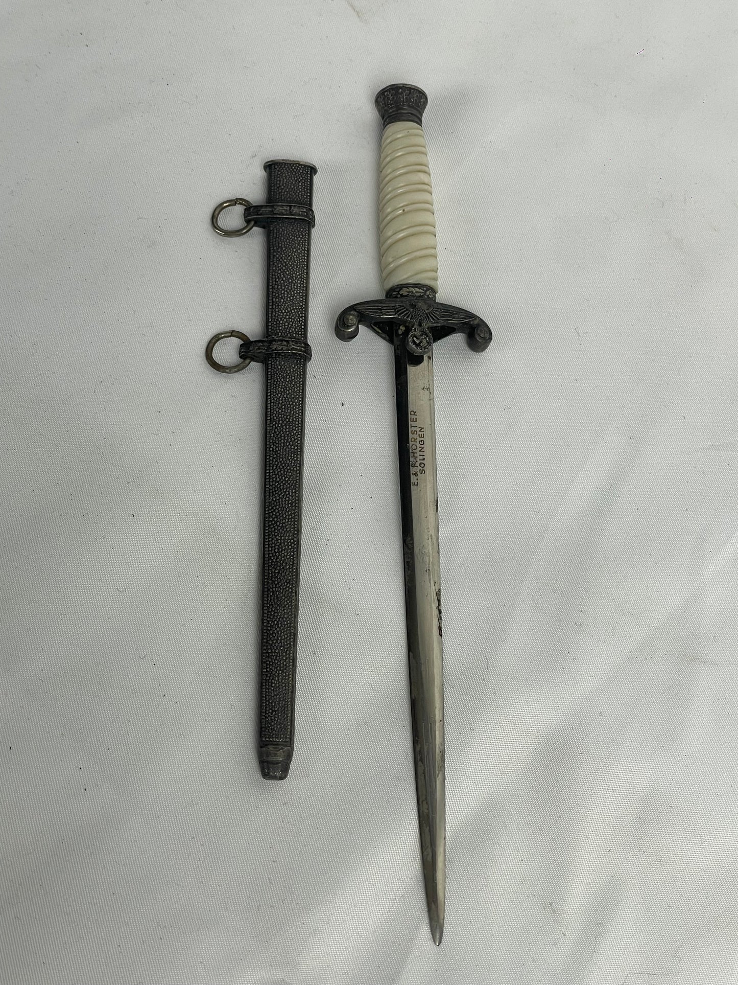 Miniature Officer dagger
