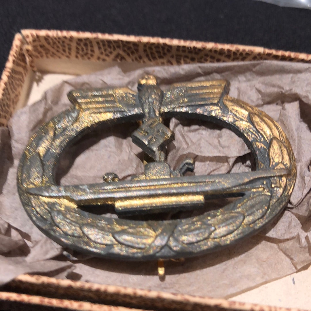 Uboot-Abzeichen in Originalverpackung