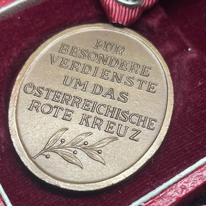 medalla al merito cruz roja alemana ww2