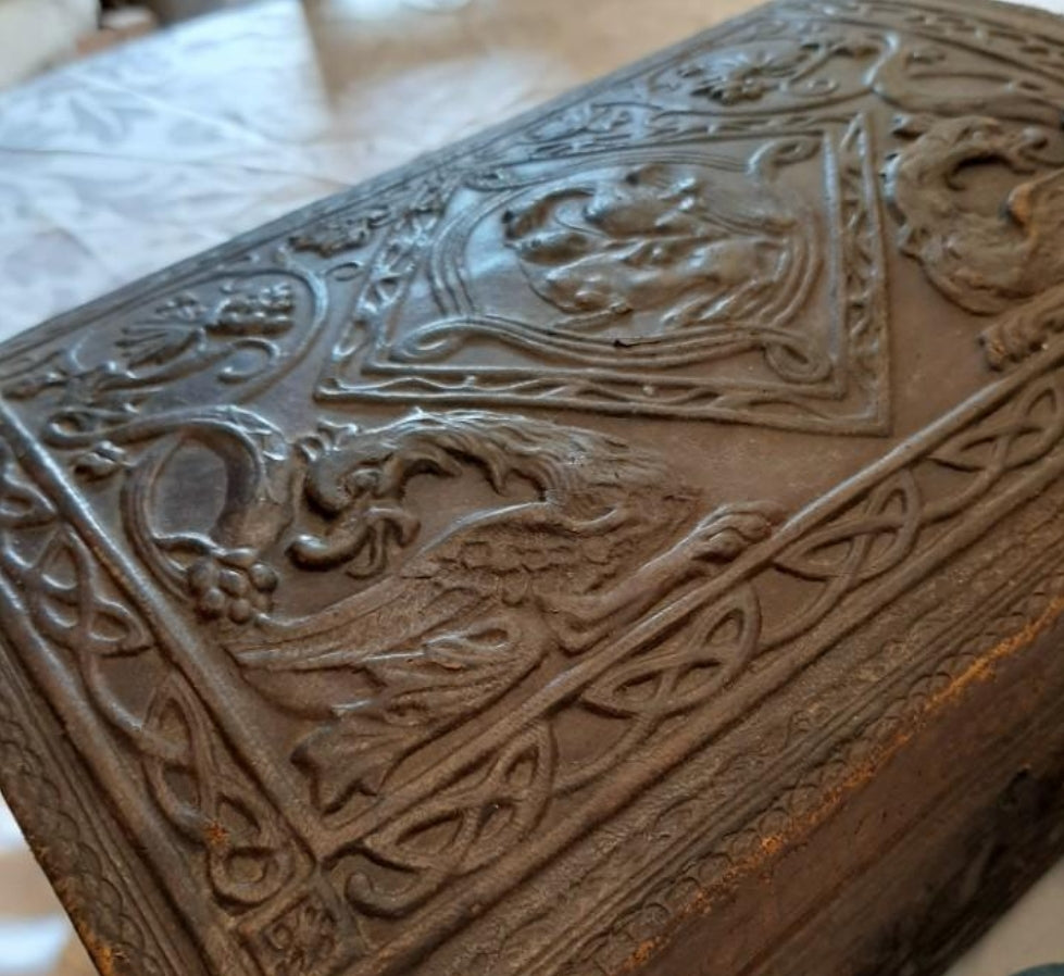 GIFT to the DUCE of the FIRST WORLD VETERANS