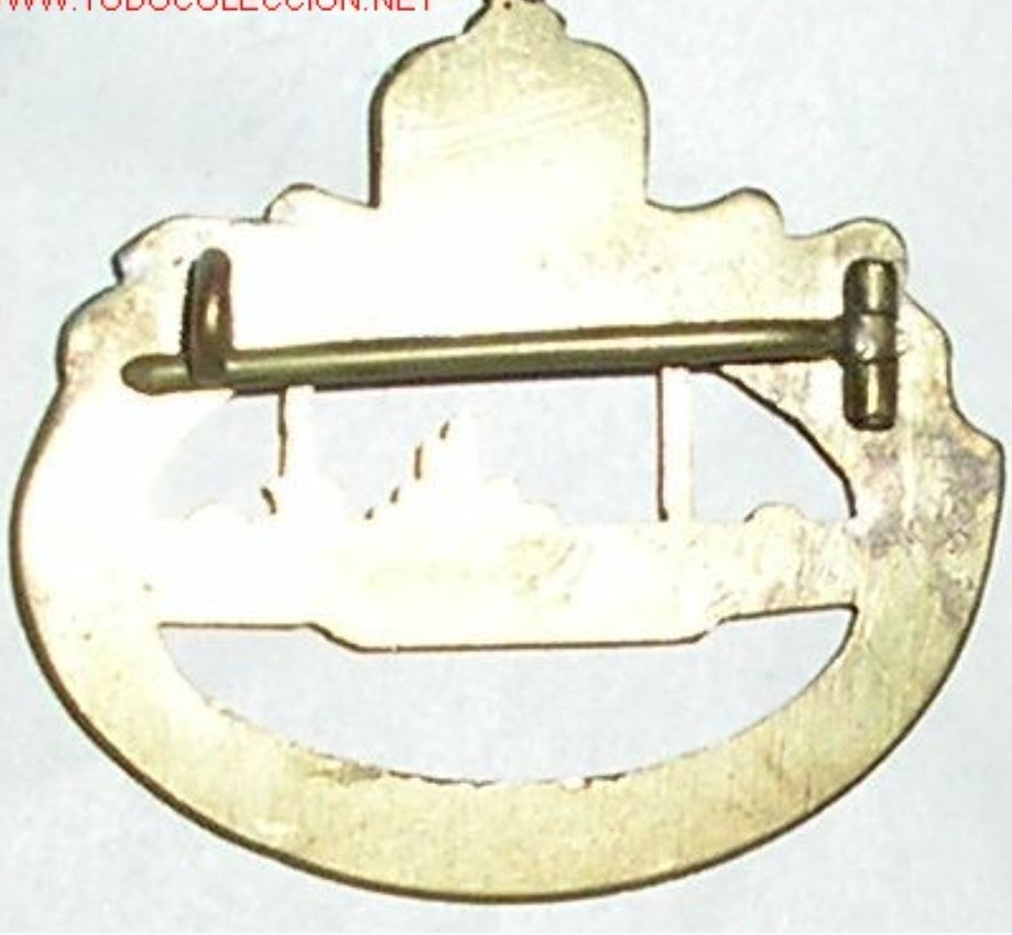 Imperial Submarine insignia. IGM. Schott model. with marking
