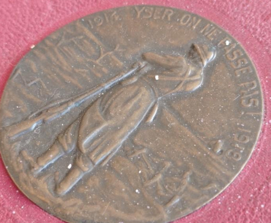 Livre de or de la carte du feu (Fire Card Guestbook)