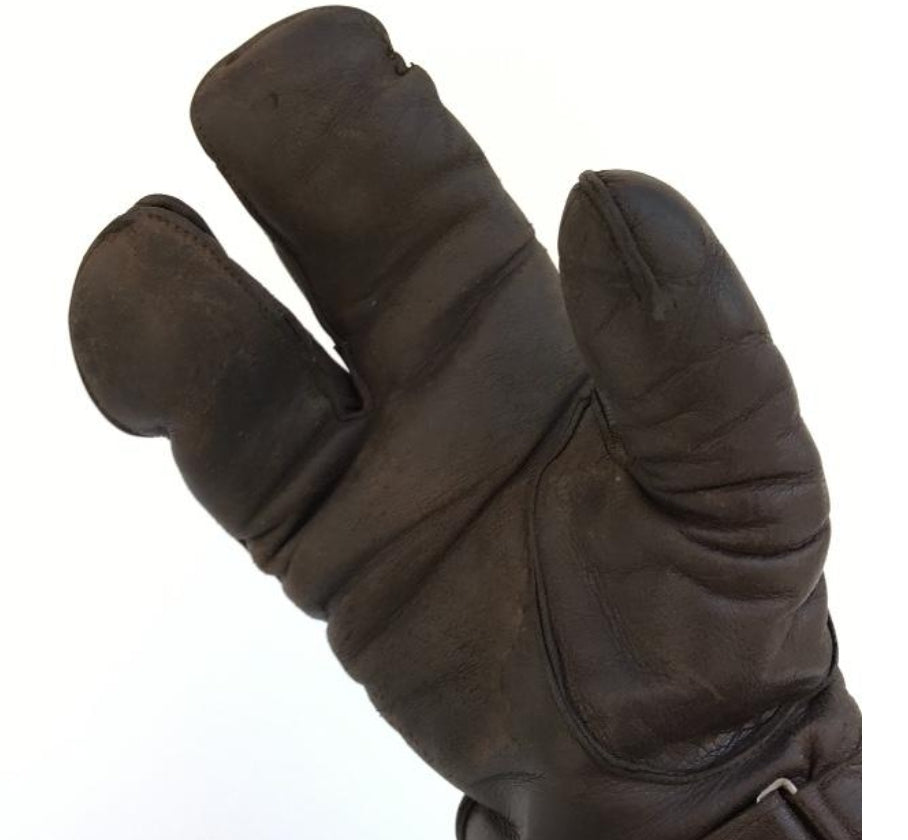 German regulation leather gloves of the Wehrmacht.