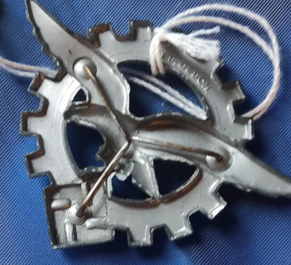 German flight engineering badge