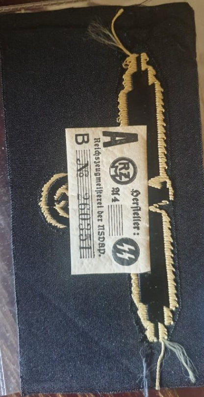 Águila del brazo de las Waffen SS alemanas