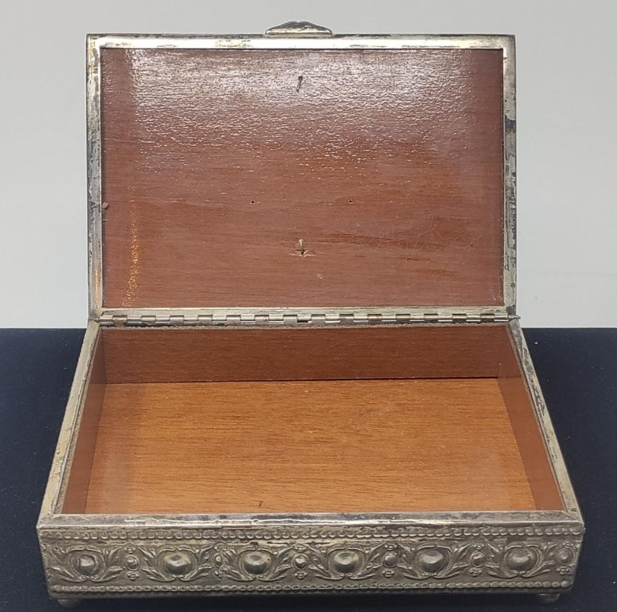 Decorative box plate demjansk 1942