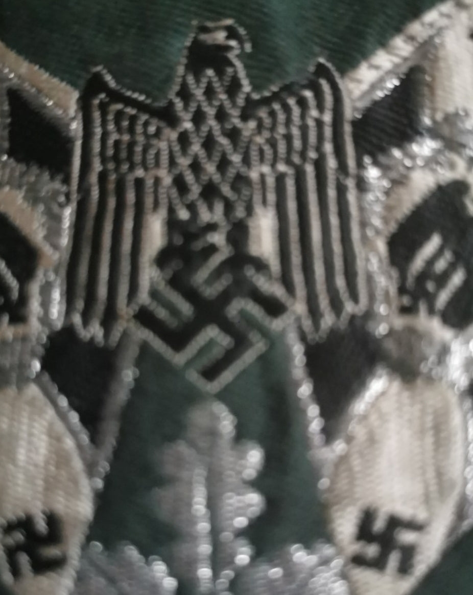 Shield of Standard Bearer of the Wehrmacht