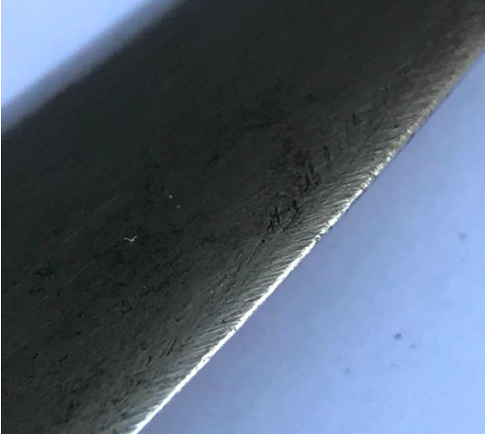 Small Moroccan dagger. With its metal case.