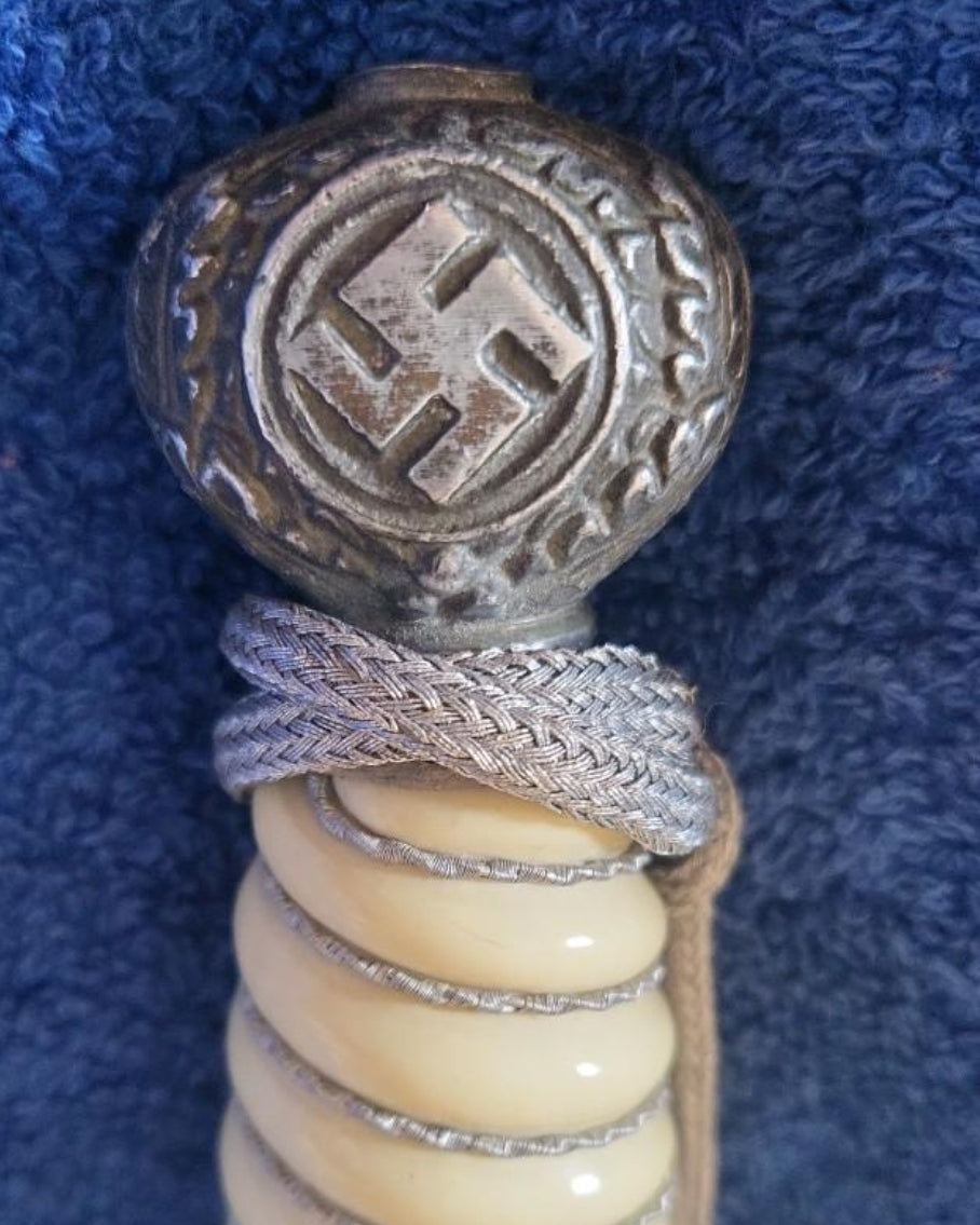 German WWII Luftwaffe officer's dagger.
