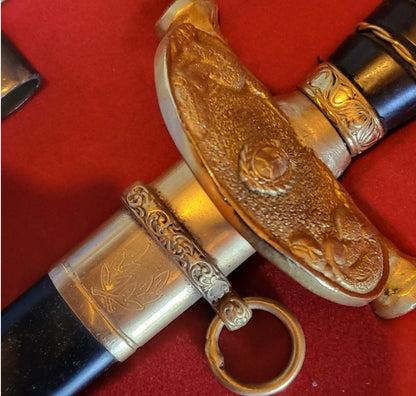 Dagger presented by Argentine Police general