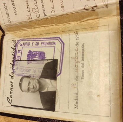 Republic of Madrid supply card