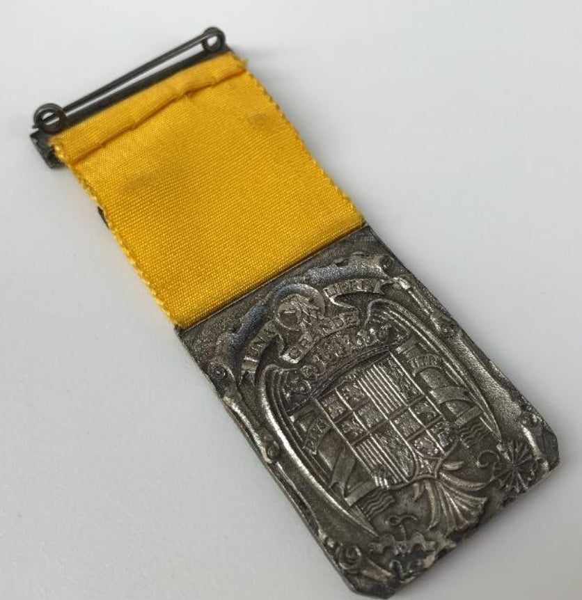 Medal for auxiliary ladies of Military Health.