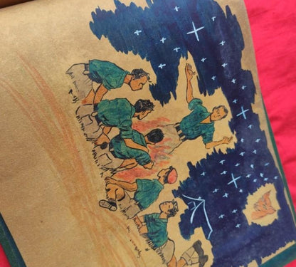 Tribute album to the Falangist youth with signatures