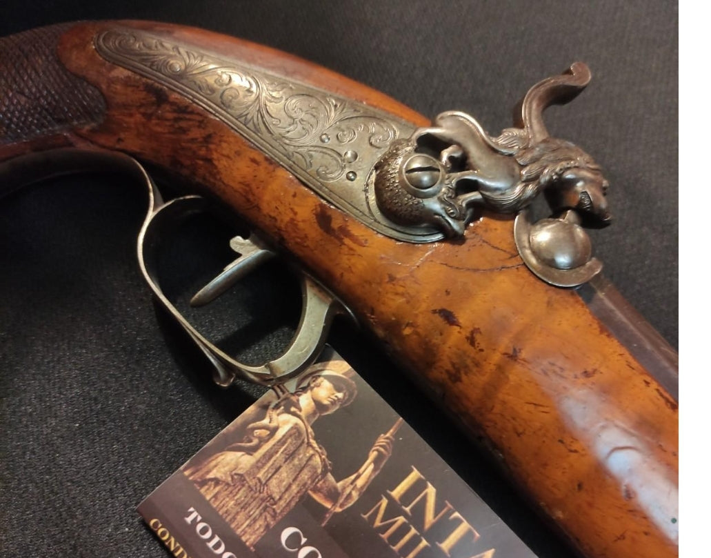 Pistola de pistón española del siglo XIX. 