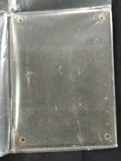 Réplica del cartel de excombatientes de posguerra. 