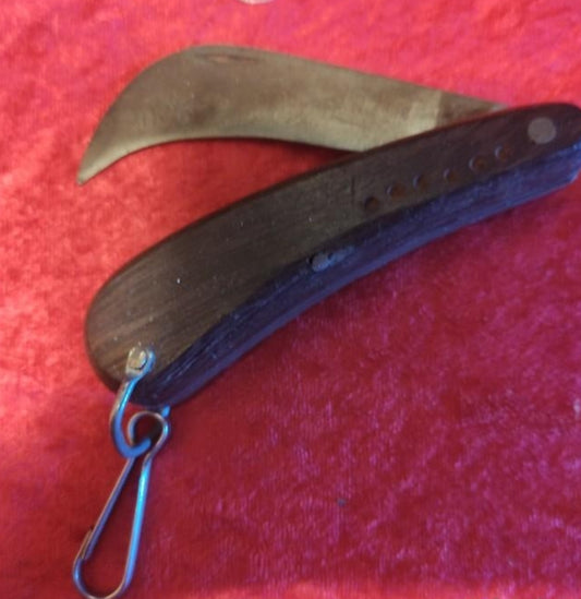 Spanish paratrooper knife