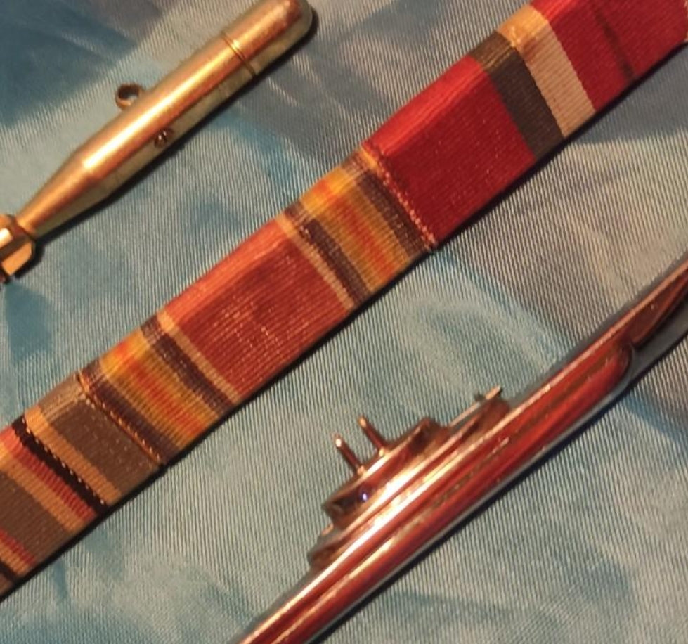 Lot of a US sailor assigned to the Dolphin submarine