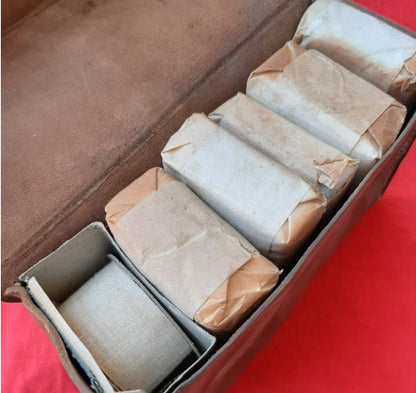 Military health stretcher bearer's portfolio