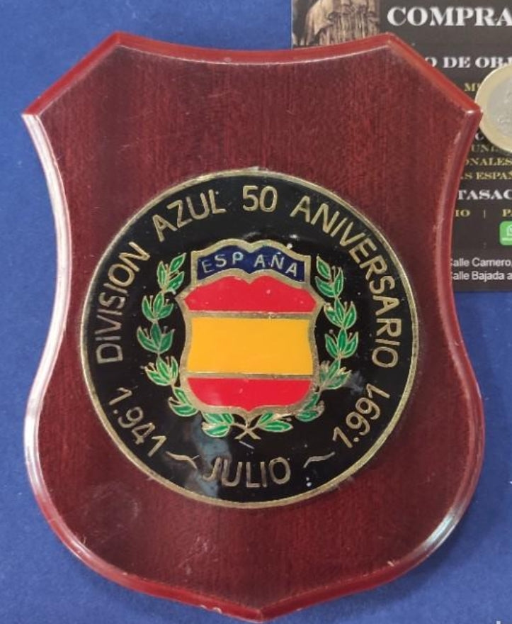 Metope 50th anniversary of the blue division