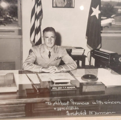 Photo dedicated to general US