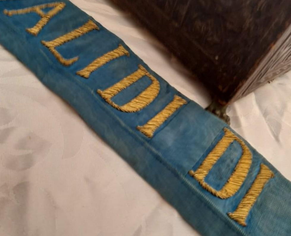 GIFT to the DUCE of the VETERANS FIRST WORLD CUP